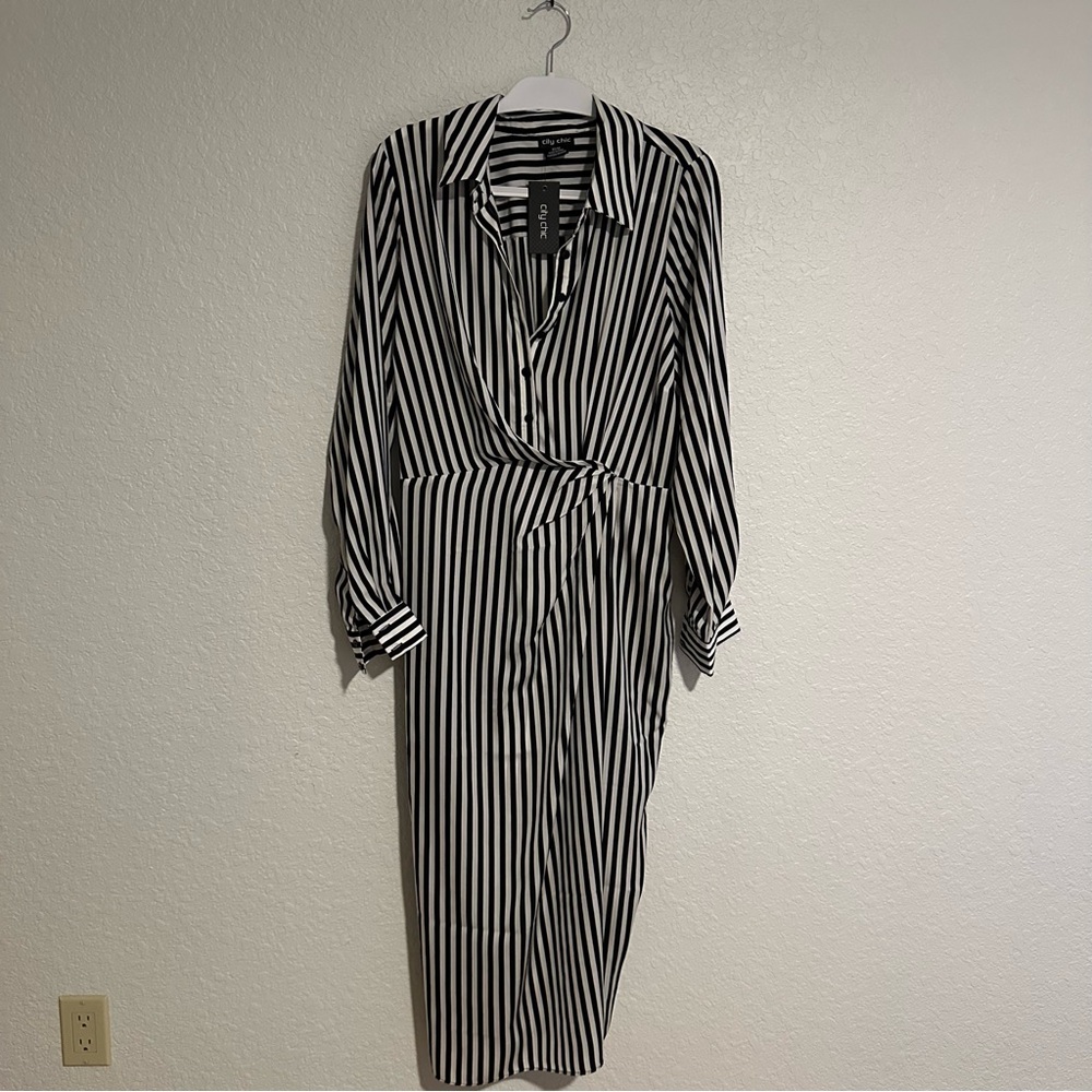 City Chic Monochrome Striped Long Sleeve Dress